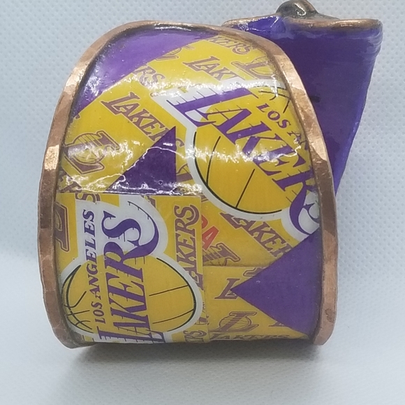 NBA Lakers Cuff - Picture 12 of 12